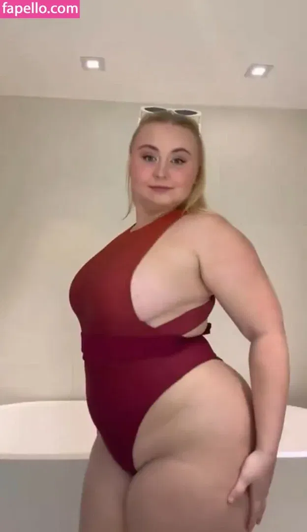 Niki Peacock Onlyfans Photo Gallery 
