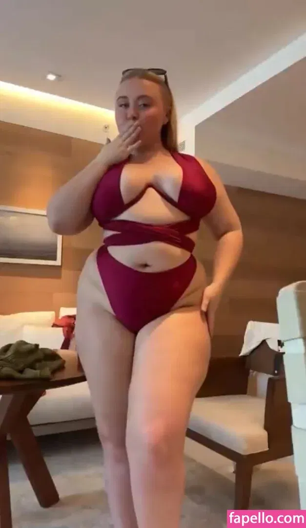 Niki Peacock Onlyfans Photo Gallery 