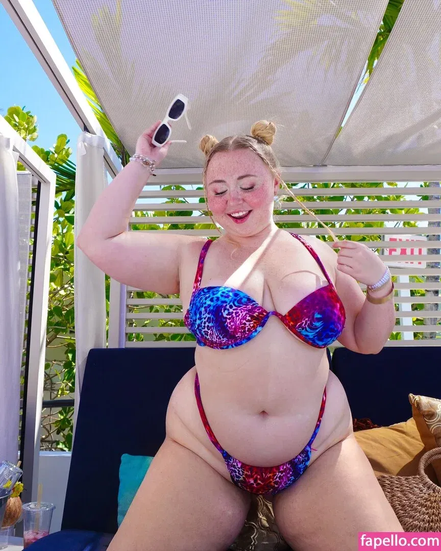 Niki Peacock Onlyfans Photo Gallery 