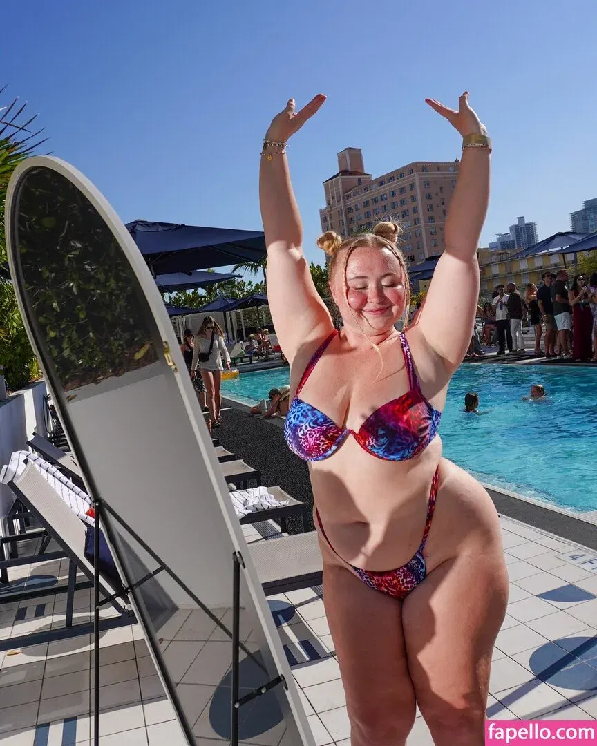 Niki Peacock Onlyfans Photo Gallery 