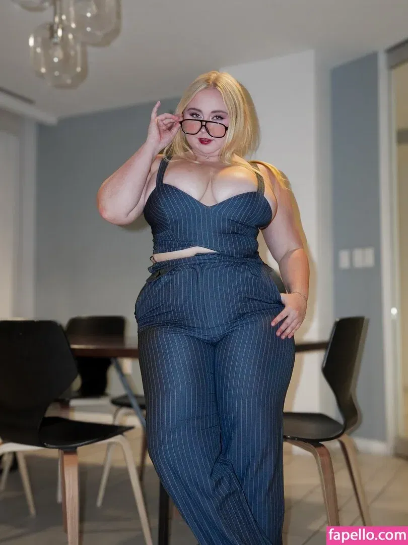 Niki Peacock Onlyfans Photo Gallery 