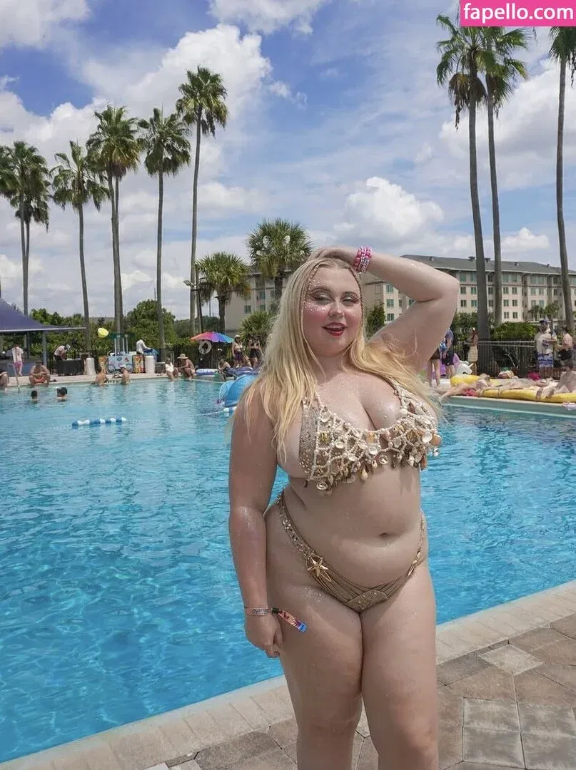 Niki Peacock Onlyfans Photo Gallery 