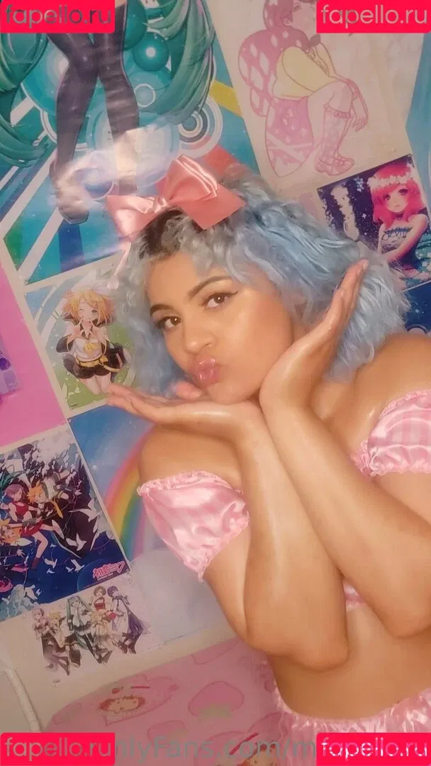 moregelly Onlyfans Photo Gallery 