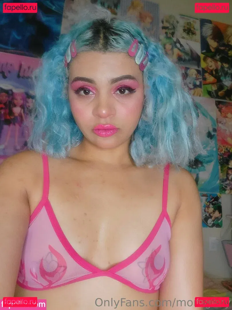 moregelly Onlyfans Photo Gallery 