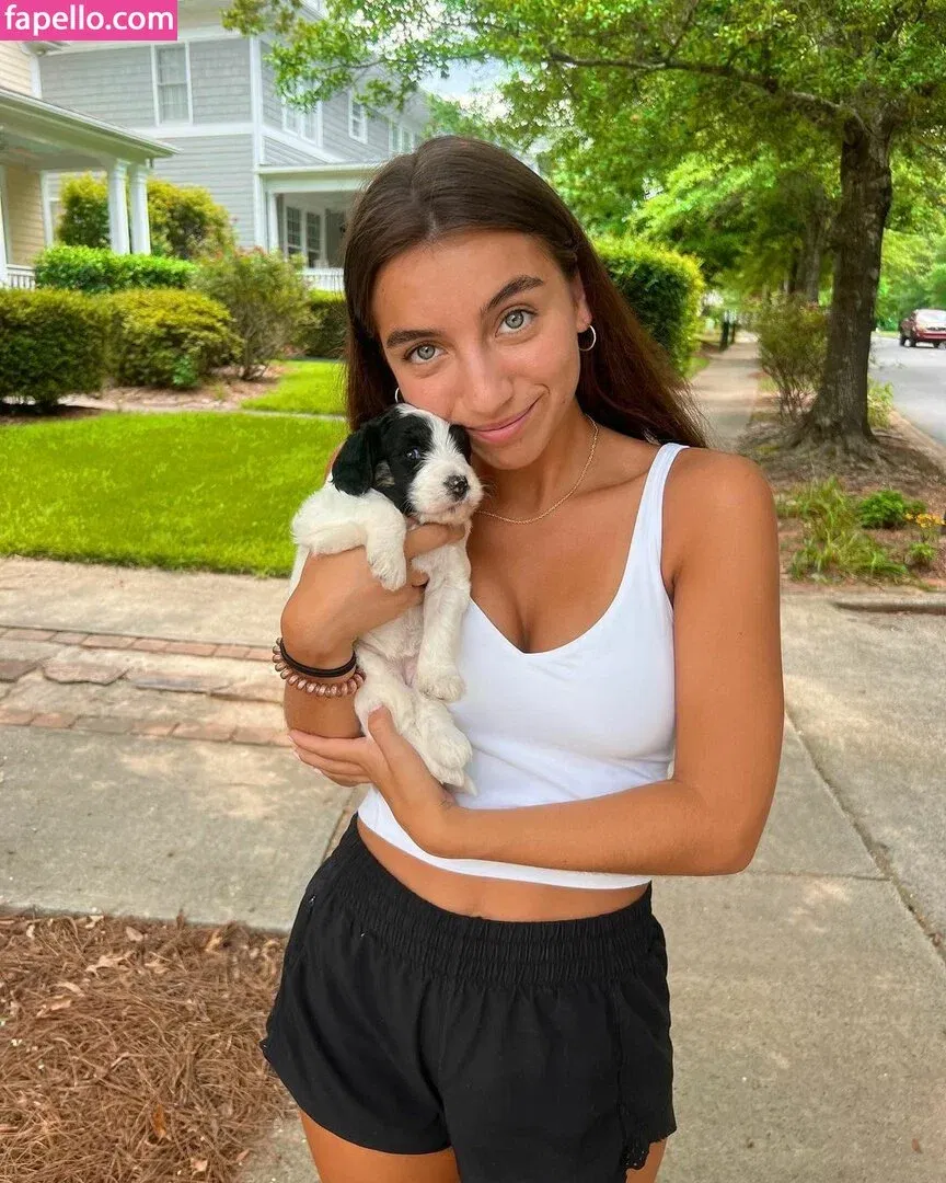 Ellie Dobleske Onlyfans Photo Gallery 