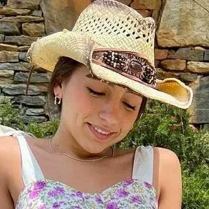 Ellie Dobleske Onlyfans Photo Gallery 