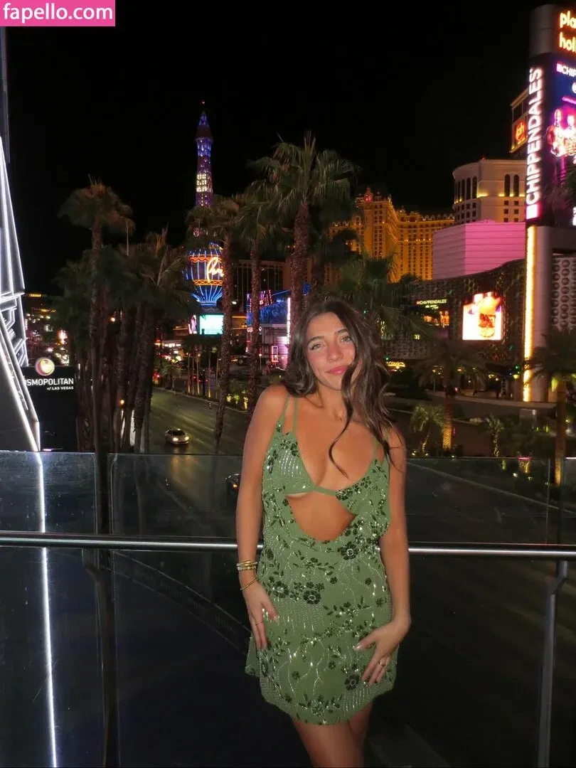 Ellie Dobleske Onlyfans Photo Gallery 