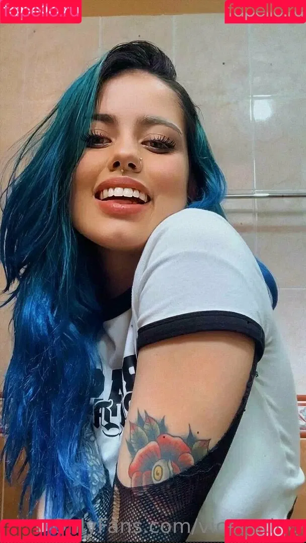 vicposting Onlyfans Photo Gallery 