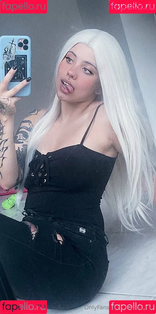vicposting Onlyfans Photo Gallery 