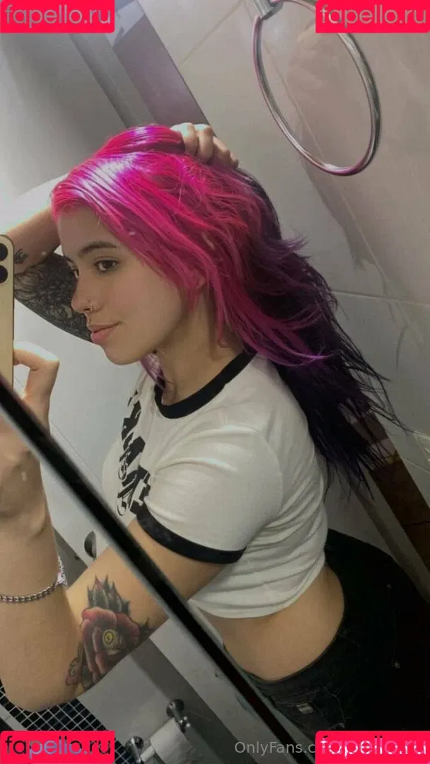 vicposting Onlyfans Photo Gallery 