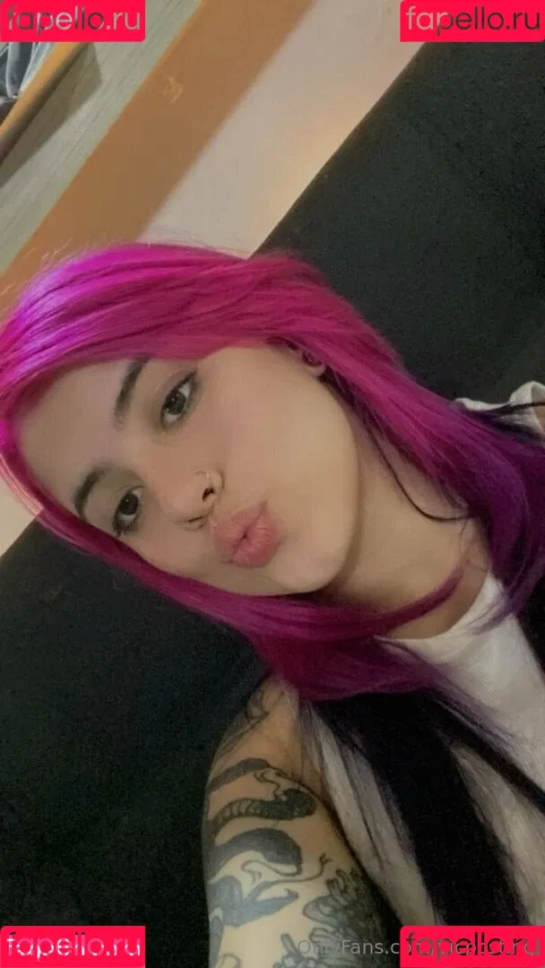 vicposting Onlyfans Photo Gallery 