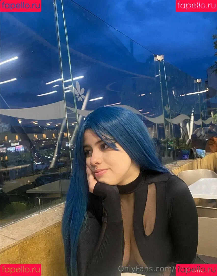 vicposting Onlyfans Photo Gallery 