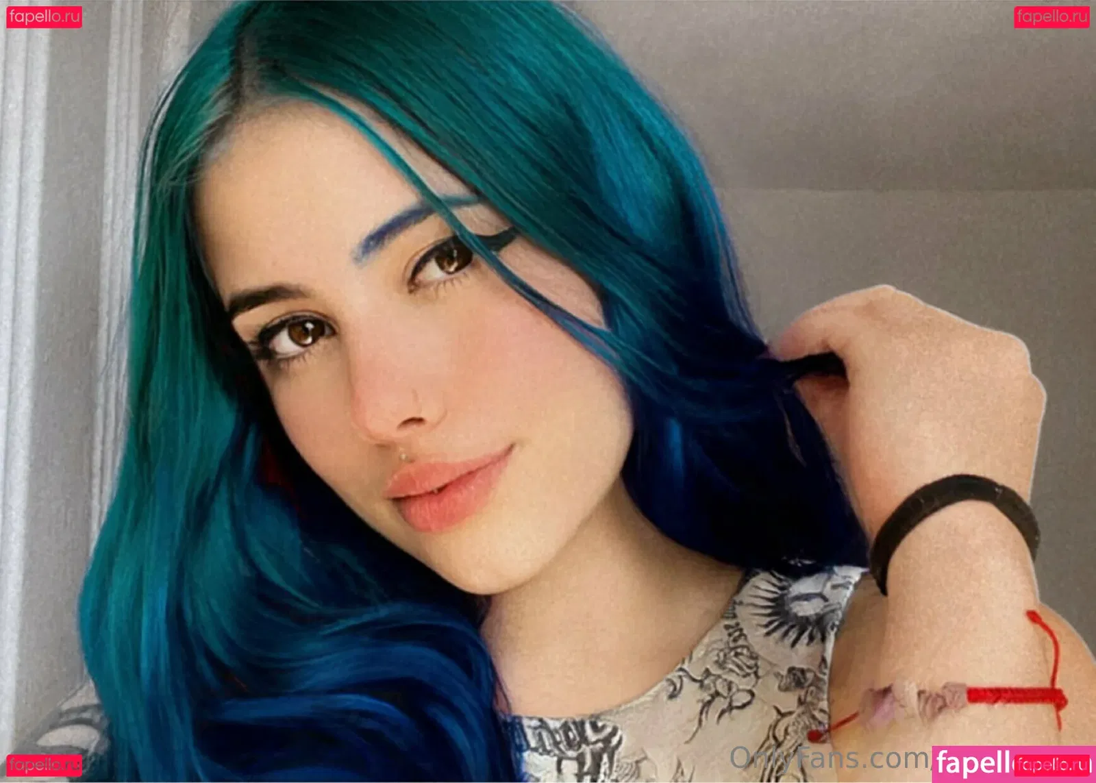 vicposting Onlyfans Photo Gallery 