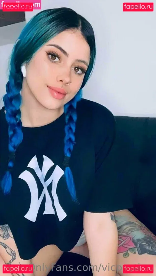 vicposting Onlyfans Photo Gallery 