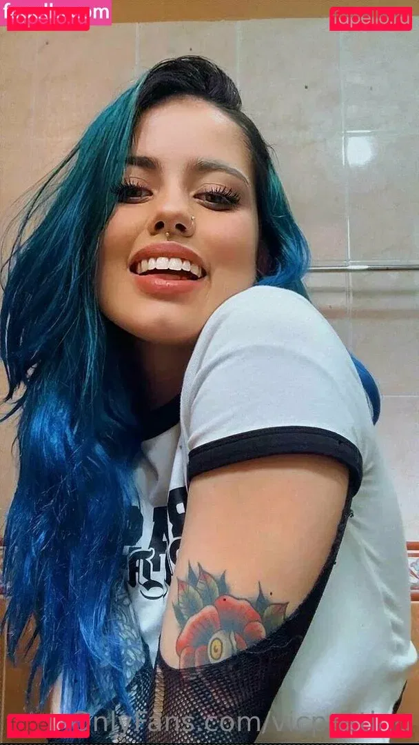 vicposting Onlyfans Photo Gallery 