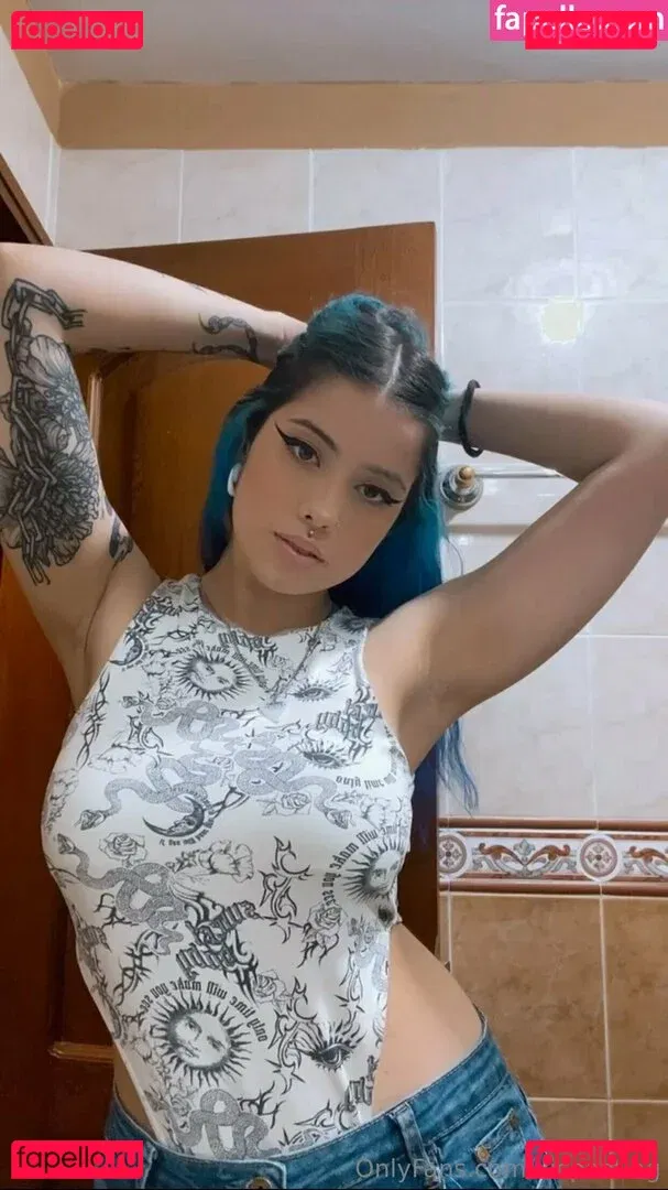 vicposting Onlyfans Photo Gallery 