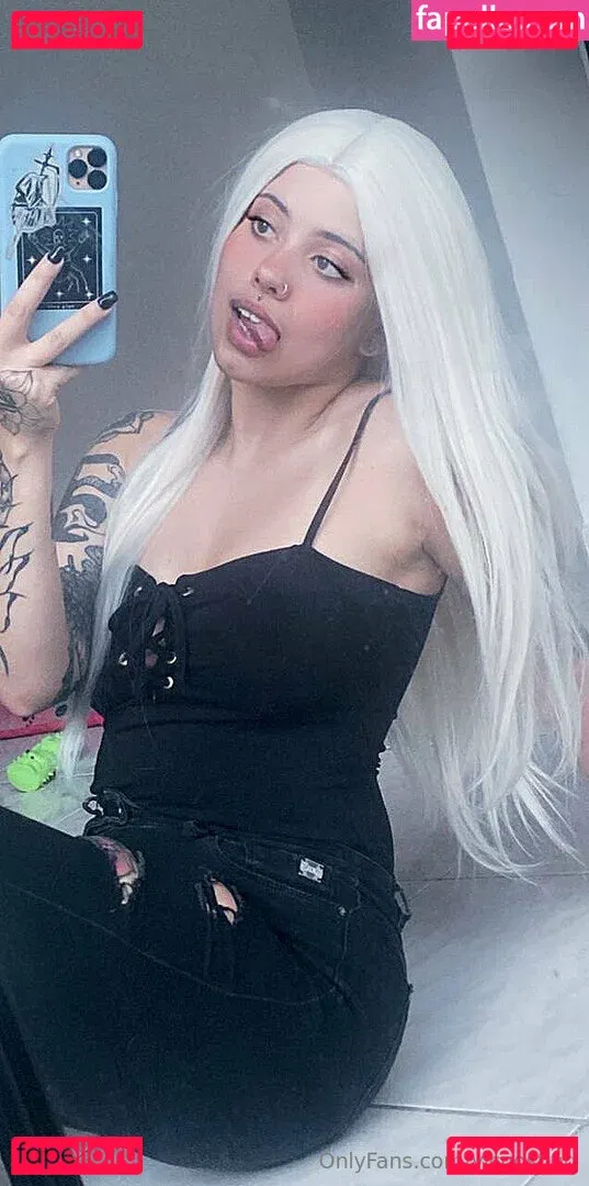 vicposting Onlyfans Photo Gallery 