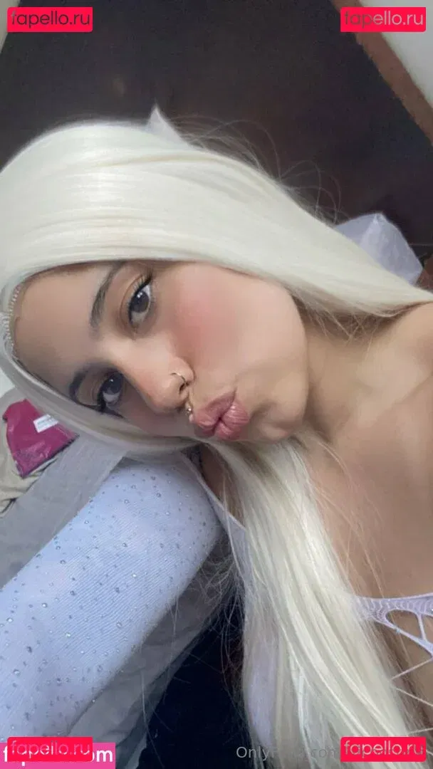 vicposting Onlyfans Photo Gallery 