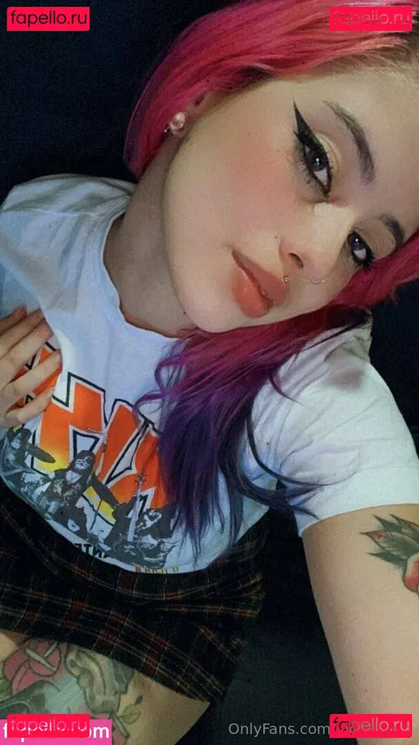 vicposting Onlyfans Photo Gallery 