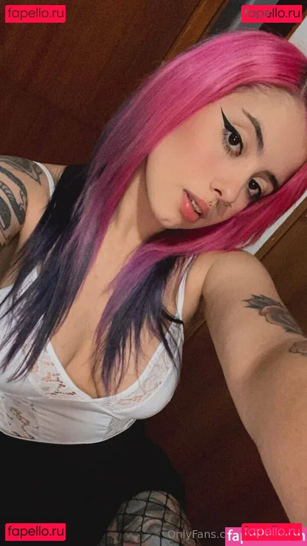 vicposting Onlyfans Photo Gallery 