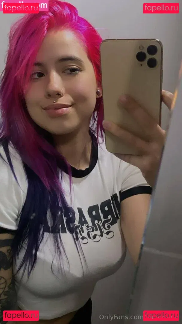 vicposting Onlyfans Photo Gallery 