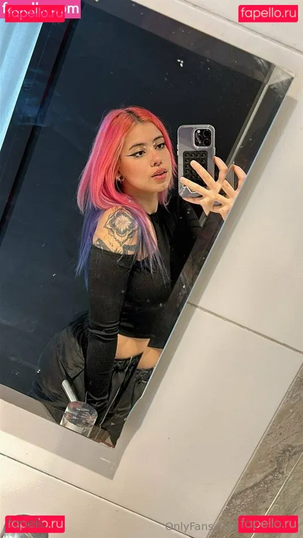 vicposting Onlyfans Photo Gallery 