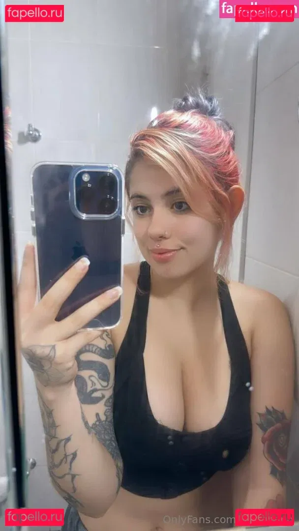 vicposting Onlyfans Photo Gallery 