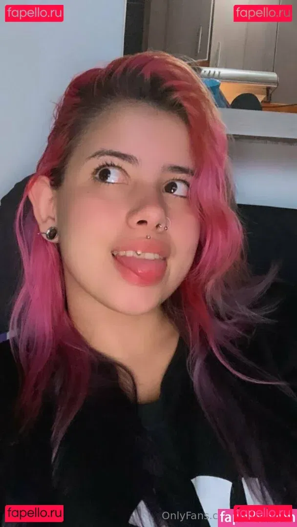 vicposting Onlyfans Photo Gallery 