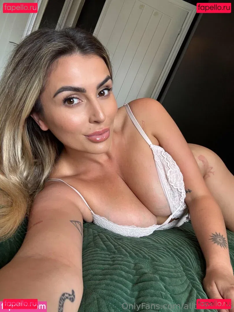 allthenudes Onlyfans Photo Gallery 