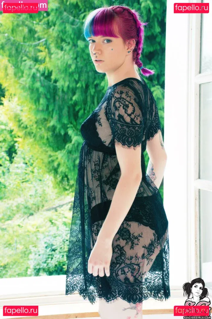 Ymir Onlyfans Photo Gallery 