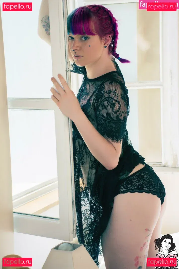 Ymir Onlyfans Photo Gallery 