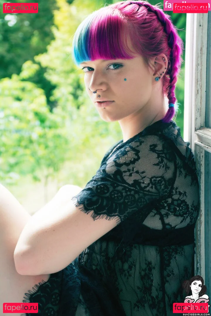 Ymir Onlyfans Photo Gallery 