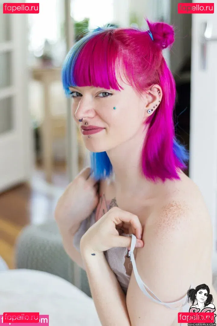 Ymir Onlyfans Photo Gallery 