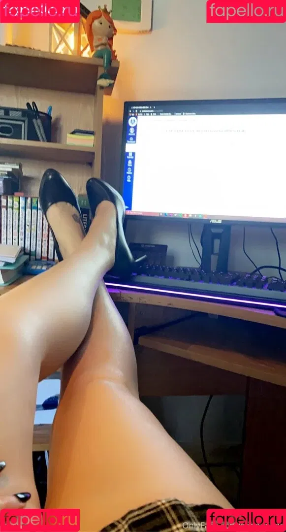 sirenreignn Onlyfans Photo Gallery 