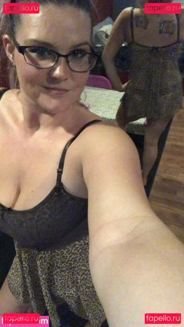 sirenreignn Onlyfans Photo Gallery 