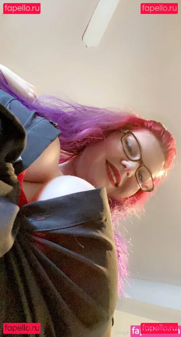 sirenreignn Onlyfans Photo Gallery 