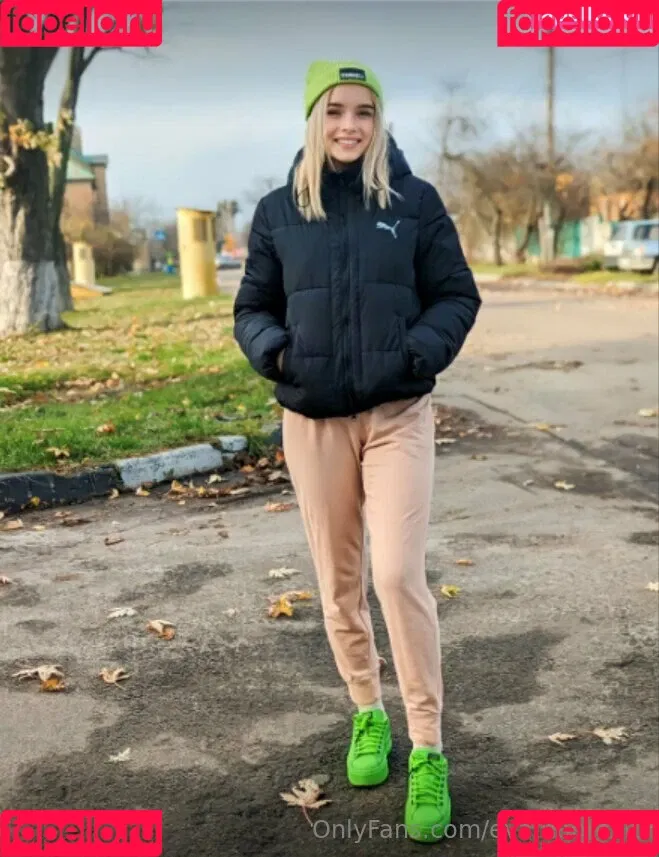 evamoorevip Onlyfans Photo Gallery 