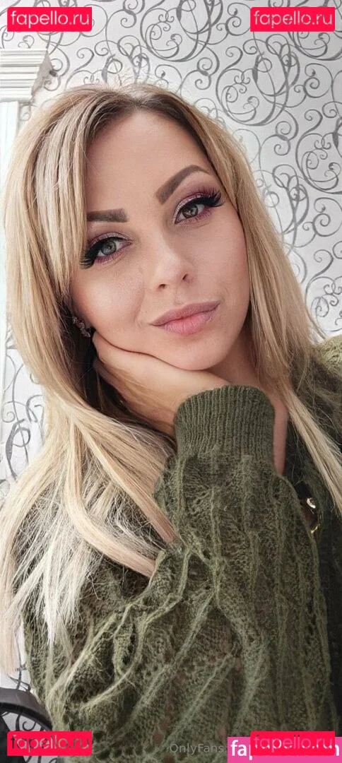 evamoorevip Onlyfans Photo Gallery 