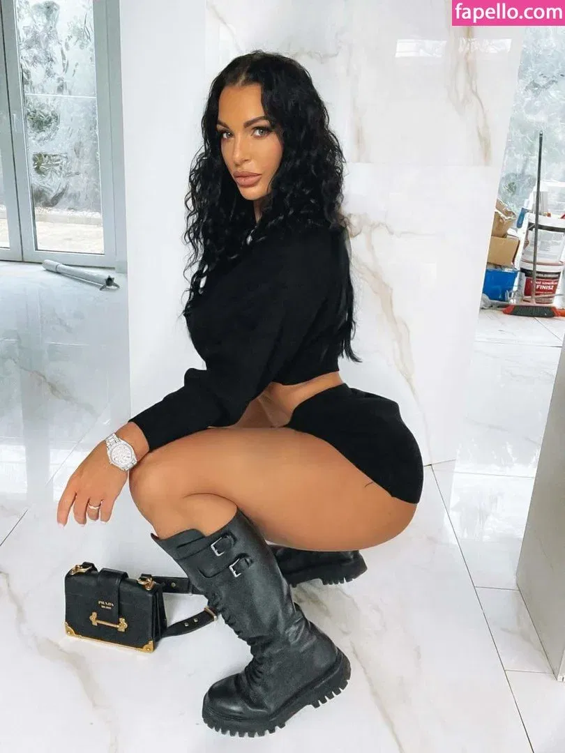 Celine Centino Onlyfans Photo Gallery 