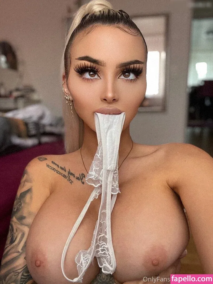 Celine Centino Onlyfans Photo Gallery 