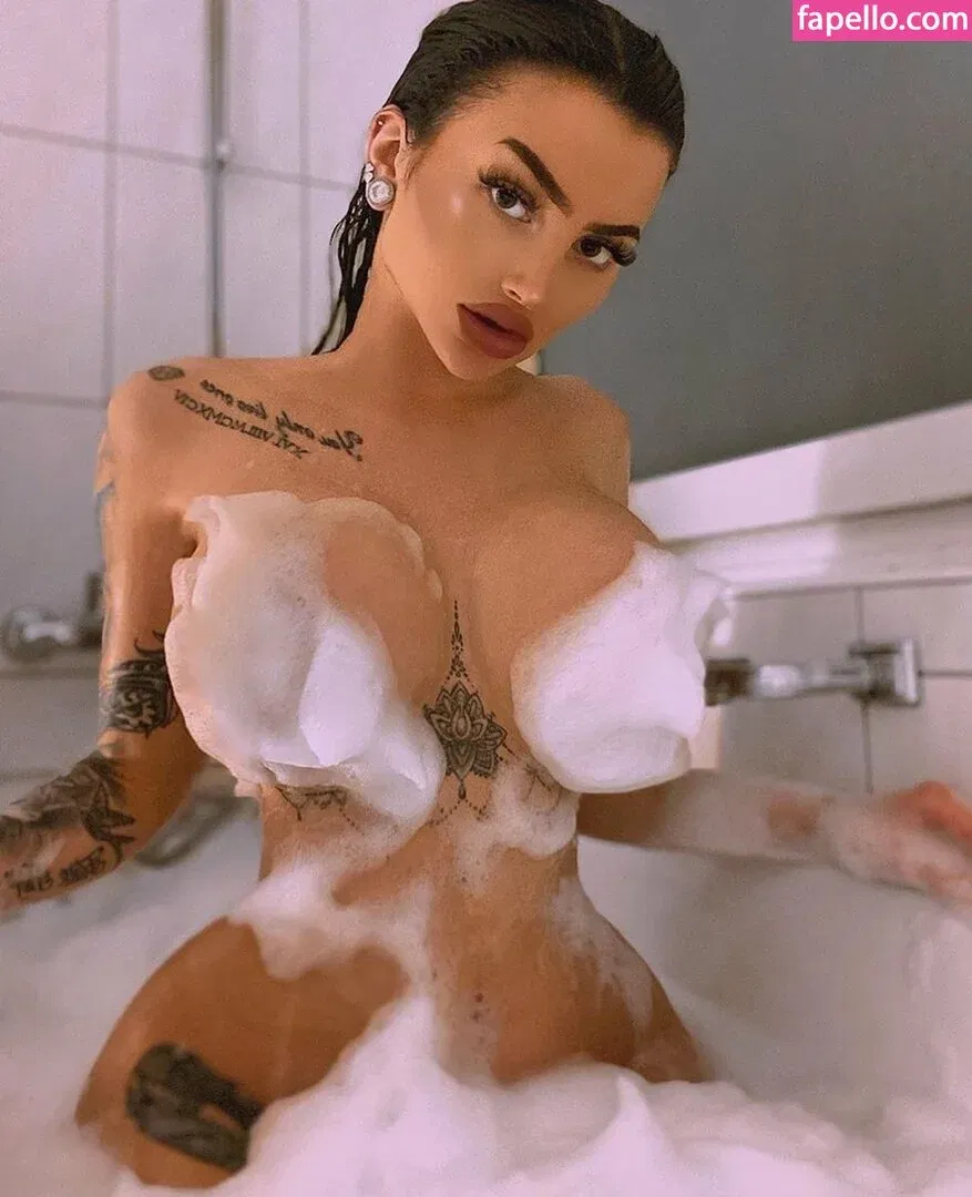 Celine Centino Onlyfans Photo Gallery 