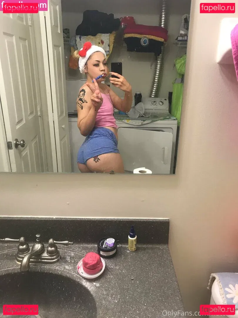 hotchk1 Onlyfans Photo Gallery 