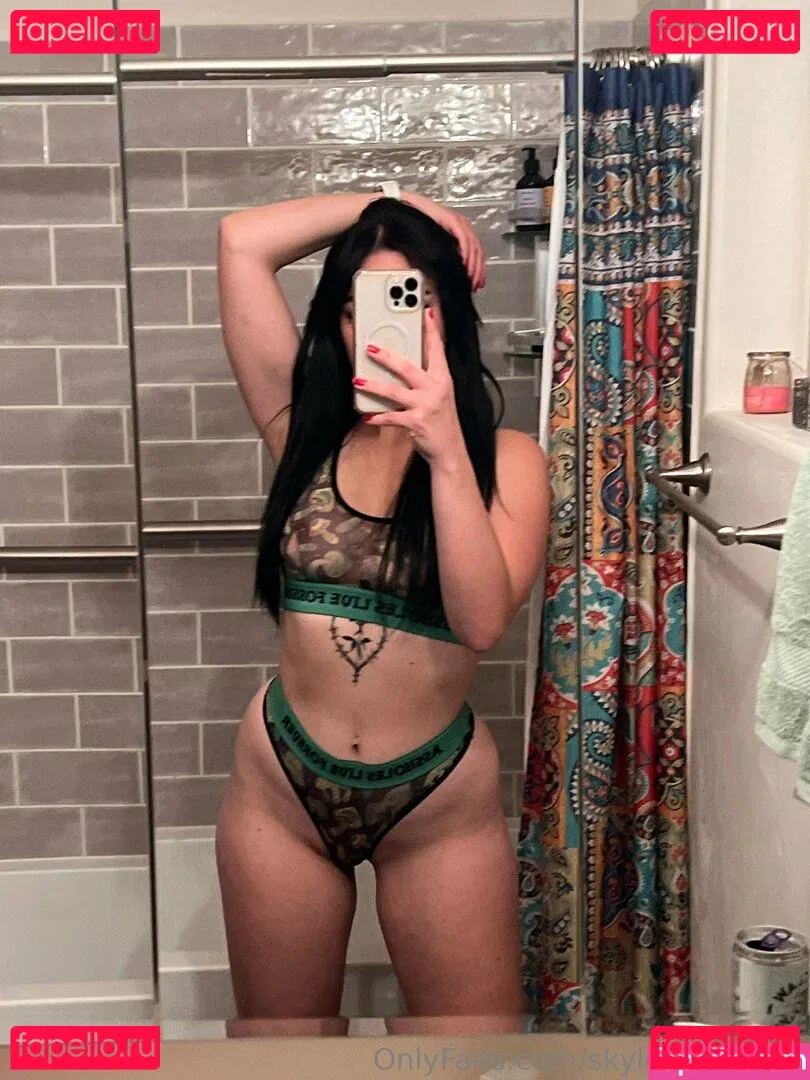 skyler_grey_18 Onlyfans Photo Gallery 