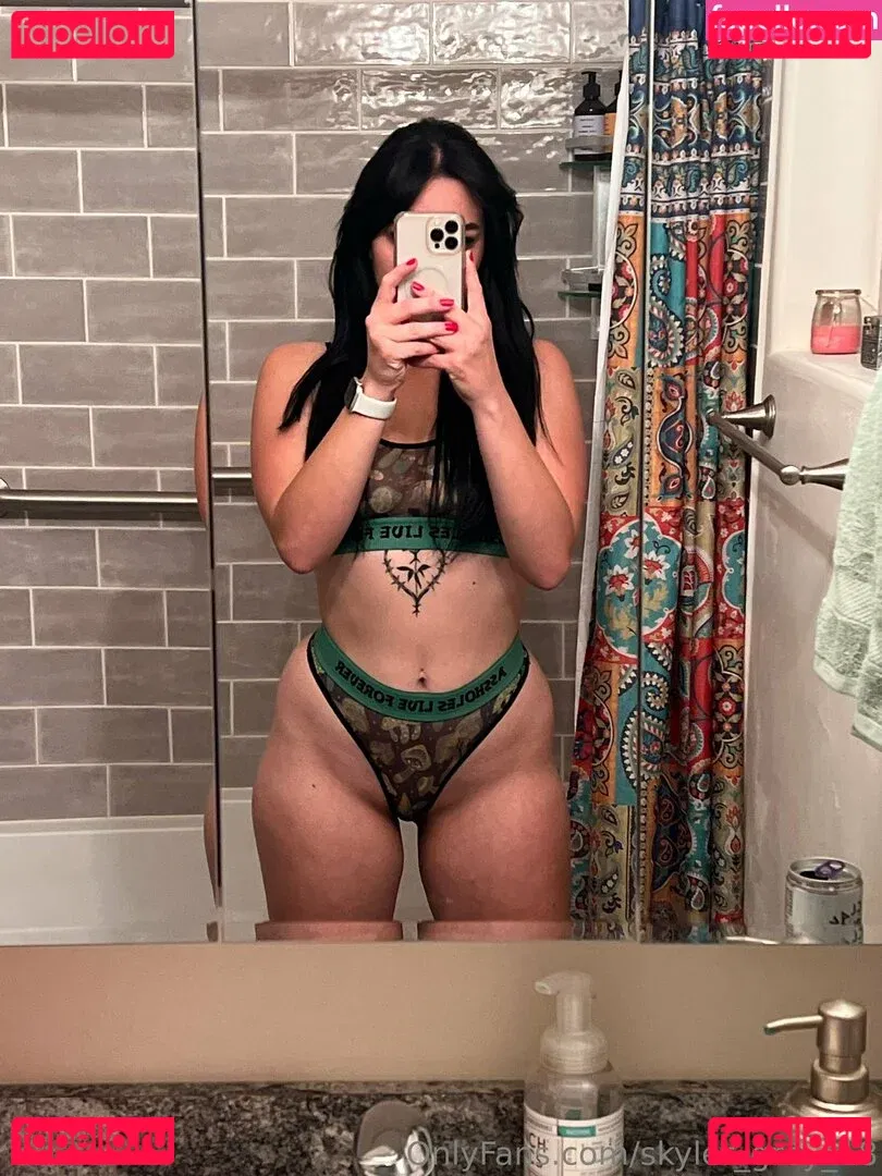 skyler_grey_18 Onlyfans Photo Gallery 