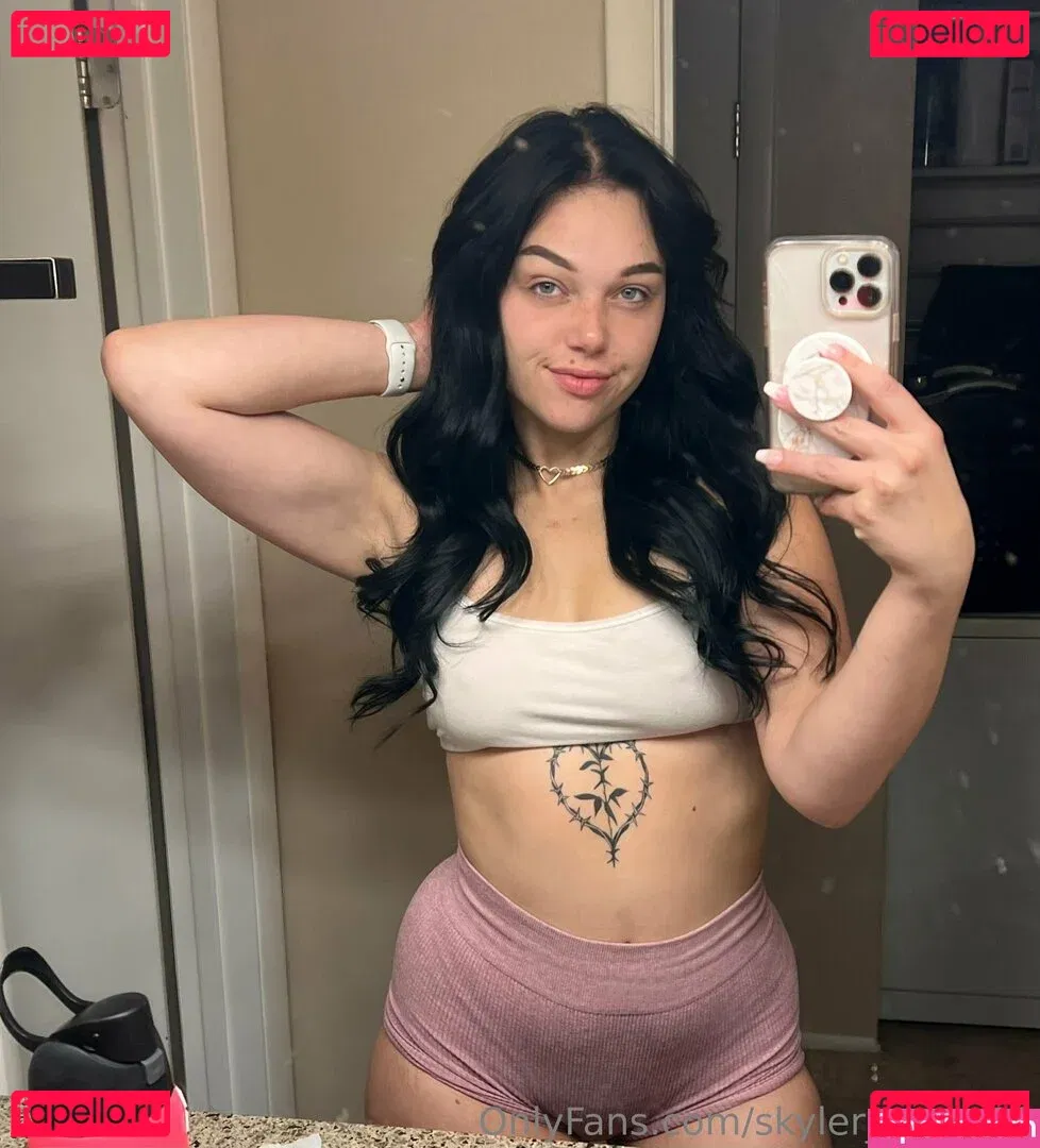 skyler_grey_18 Onlyfans Photo Gallery 