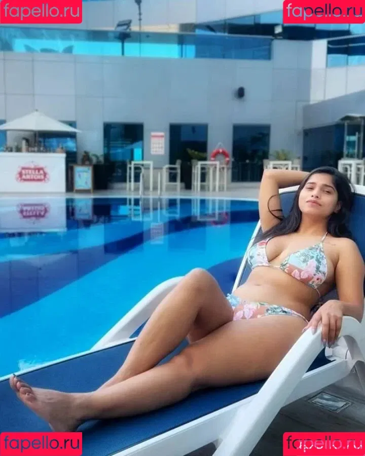 Pratika Sood Onlyfans Photo Gallery 