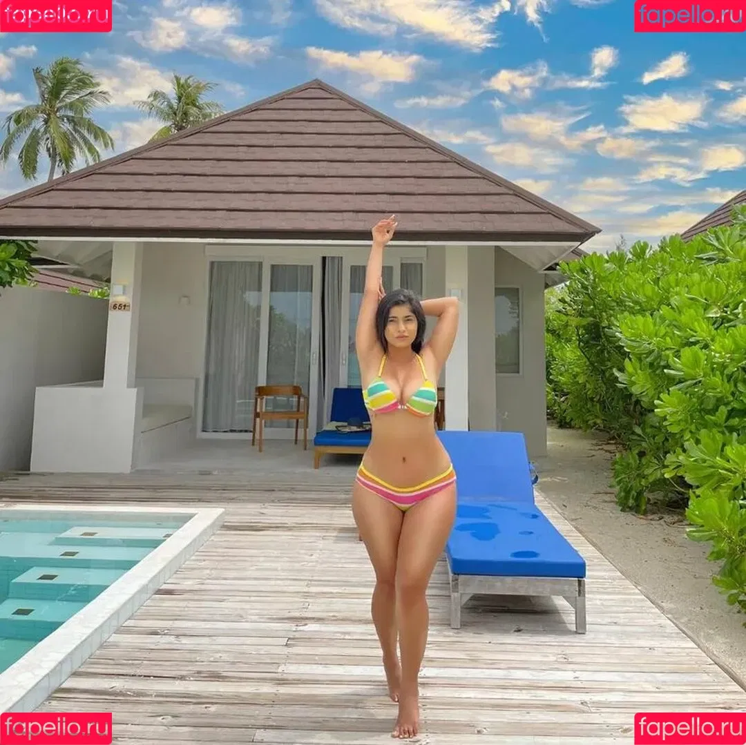 Pratika Sood Onlyfans Photo Gallery 