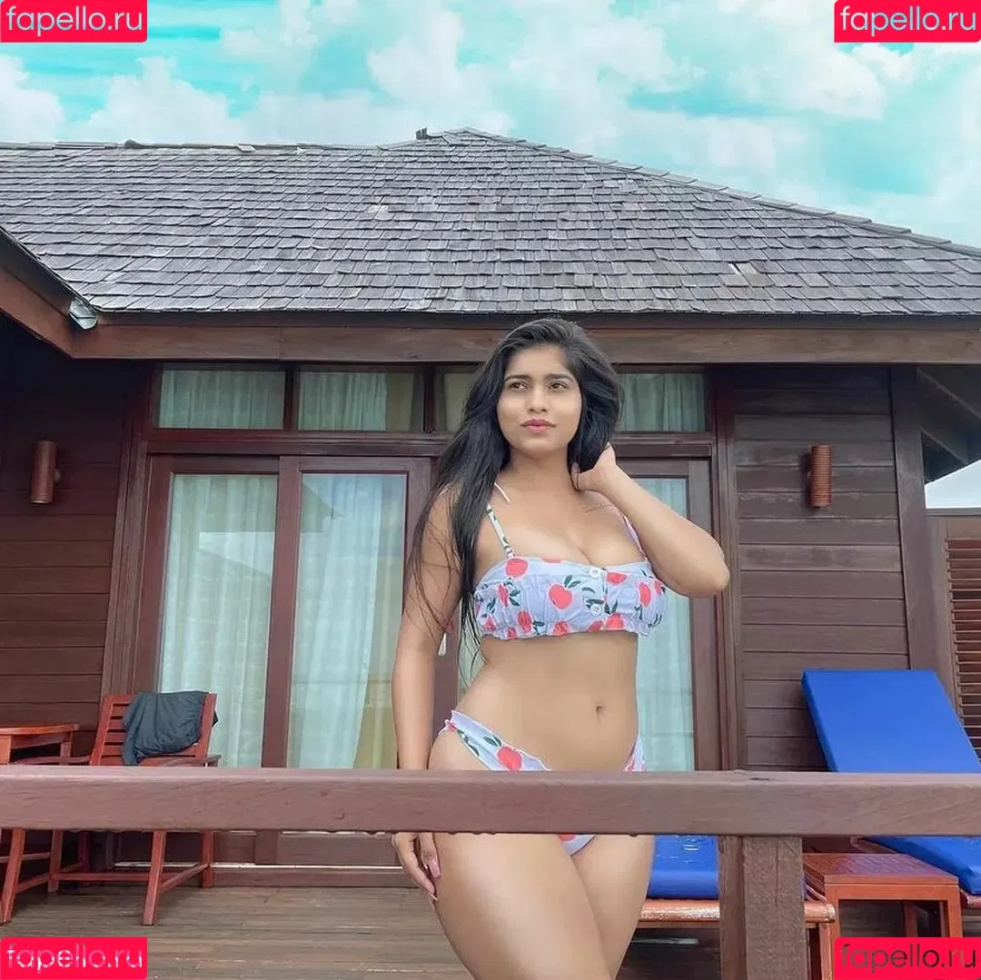 Pratika Sood Onlyfans Photo Gallery 