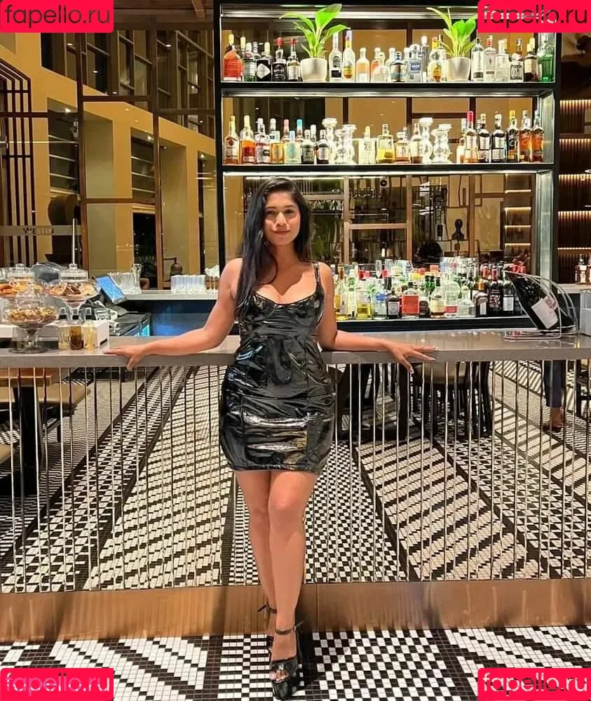 Pratika Sood Onlyfans Photo Gallery 