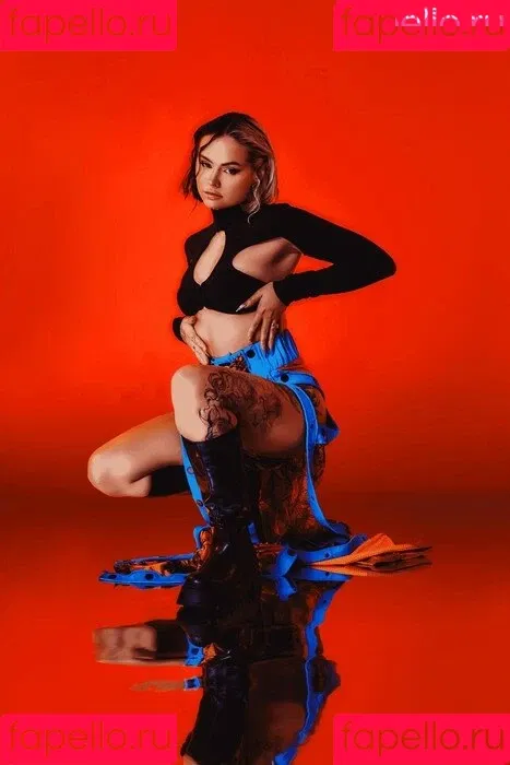Talia Mar Onlyfans Photo Gallery 